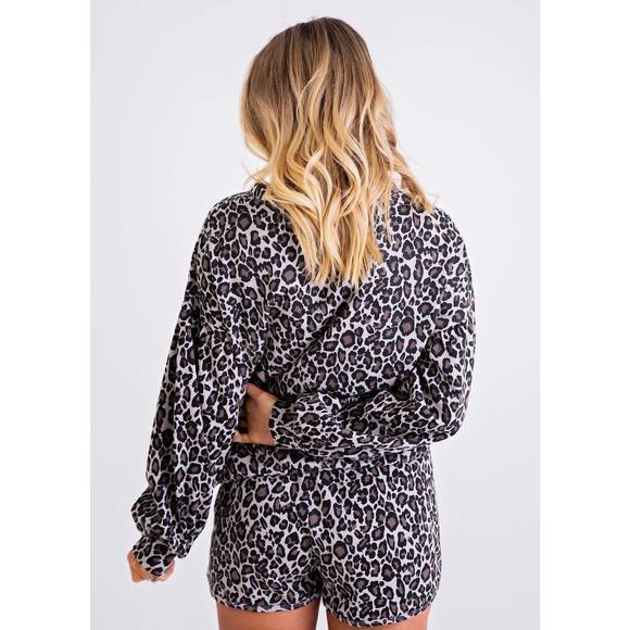 NEW KARLIE leopard print top & short set in multi - Picture 3 of 3